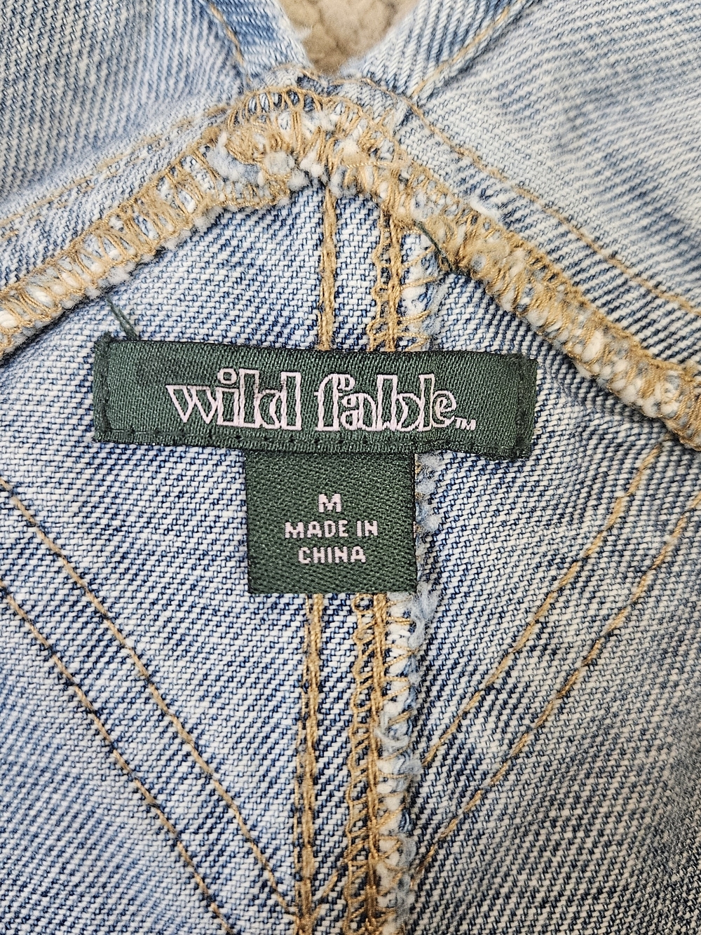 Wild Fable Denim Short Overalls – Light Wash | Size Medium - Picture 5 of 8
